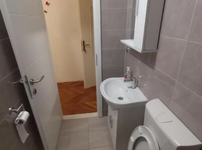 Alloggio in famiglia Damjan *