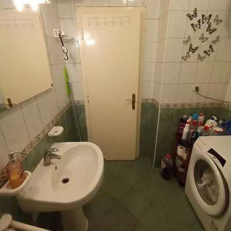 Damjan Ostanak kod kuće *